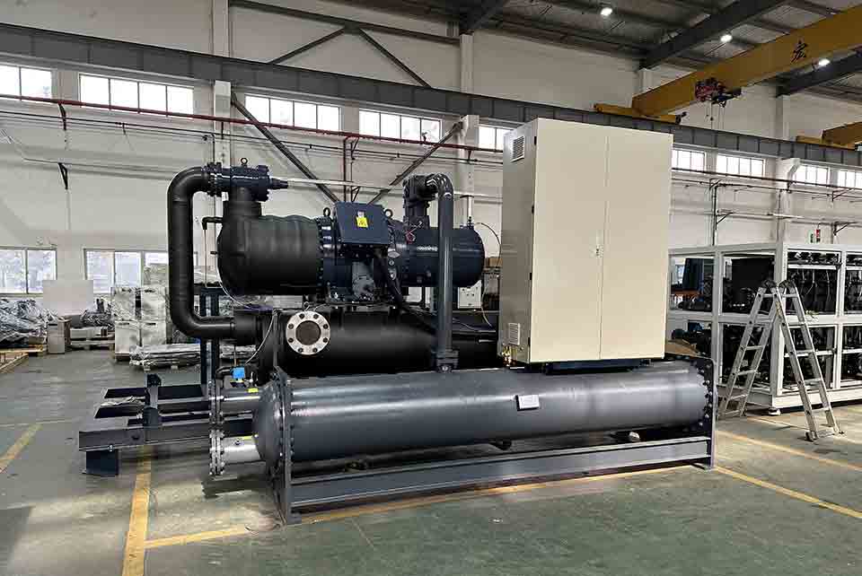 水冷式单机头螺杆冷水机组